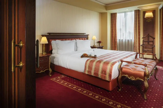 Dazzling, Grand, Suite, King Bed, with View، GRAND HOTEL SOFIA 1/2