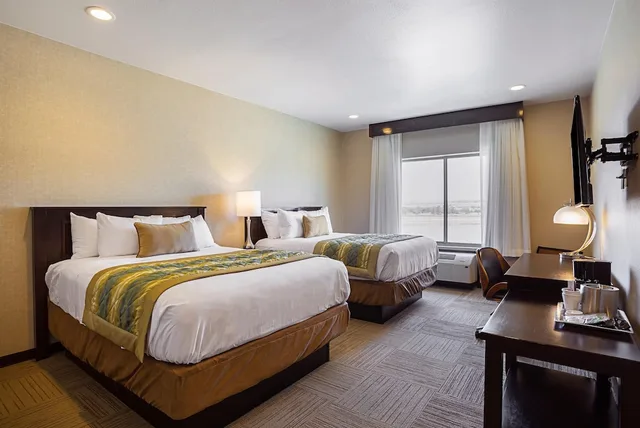 غرفة قياسية بسريرين كوين، The Hotel at Sunland Park Casino El Paso, an Ascend Collection Hotel 3/10