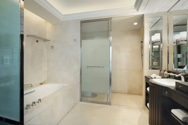 جناح بسرير فردي بإطلالة على النهر بغرفة نوم واحدة للمدخنين، Crowne Plaza Nanchang Riverside 5/6