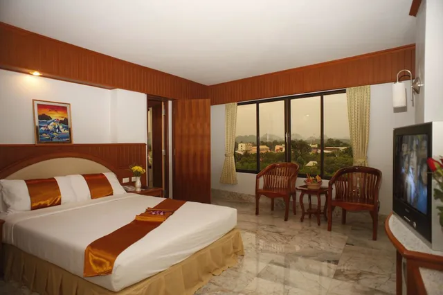 غرفة سوبيريور بسرير مزدوج، Boonsiam Hotel 1/1