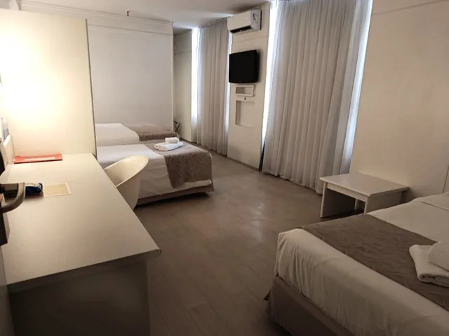 غرفة سوبيريور رباعية، Boulevard Plaza Hotel 8/10