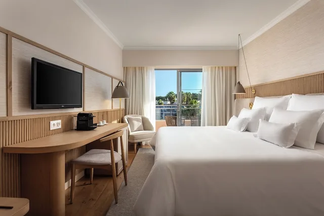 Classic, Twin Beds, Resort View، Grande Real Santa Eulalia Resort & Hotel Spa 3/7
