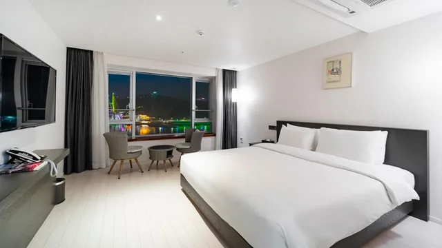 غرفة عائلية بفرشتي فوتون، Hotel Haven 1/1