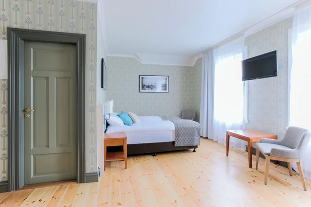 غرفة ثلاثية بسرير مزدوج وسرير فردي، Fosshotel Eastfjords 2/5