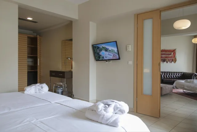 Penthouse Suite, City View، Astoria 6/10