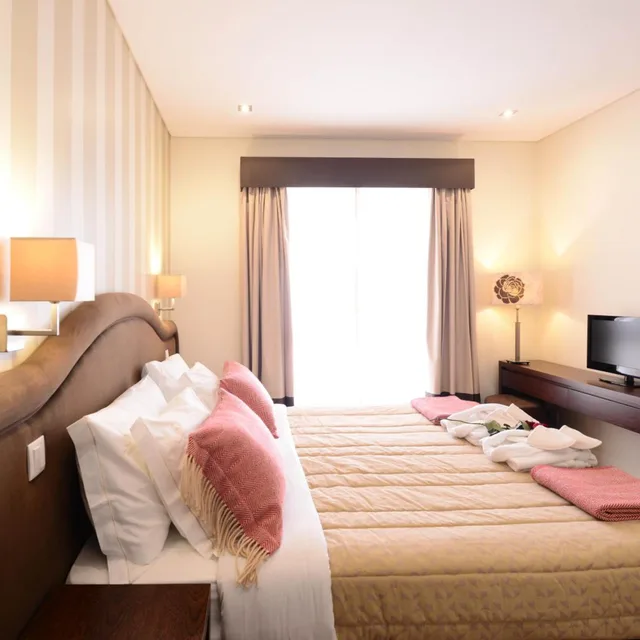 Deluxe, Suite, Hotel Dom Nuno 2/9