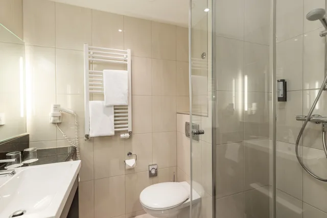 غرفة قياسية، IntercityHotel Berlin Airport Area North 4/4