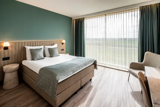 غرفة ديلوكس مزدوجة، OZO Hotels De President Amsterdam Schiphol Airport 4/6
