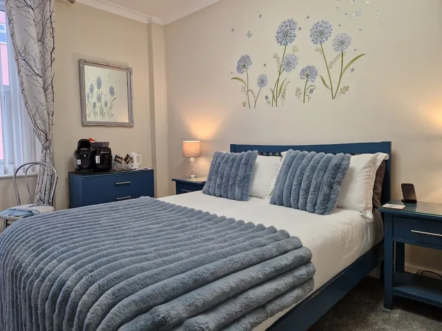 غرفة بسرير مزدوج، Ambassador Guesthouse 2/10
