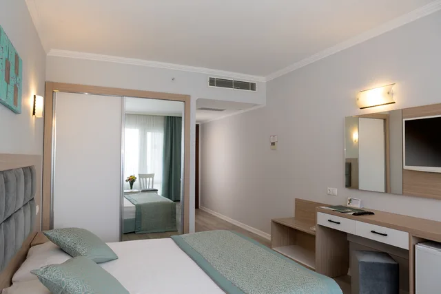 غرفة قياسية بإطلالة على البحر، Adonis Hotel 1/1