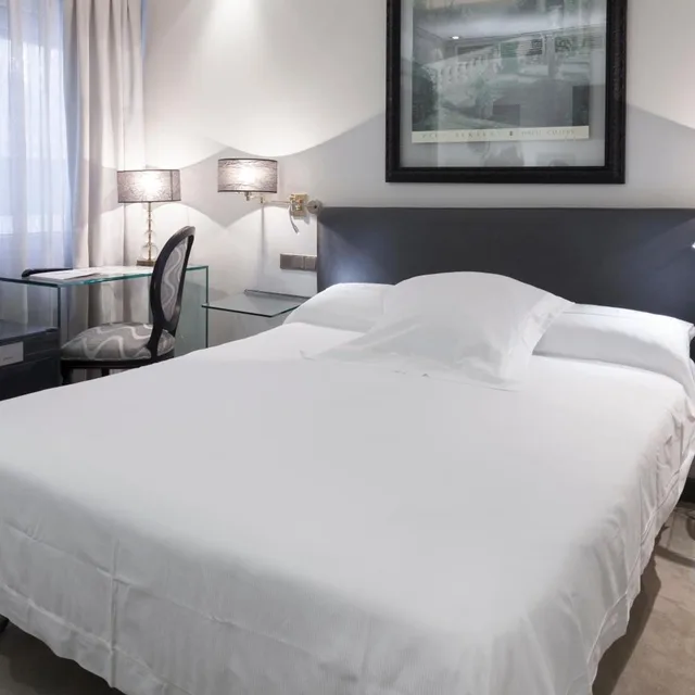 Room, Double Bed, Small, Inhala Hotel Garden 2/9