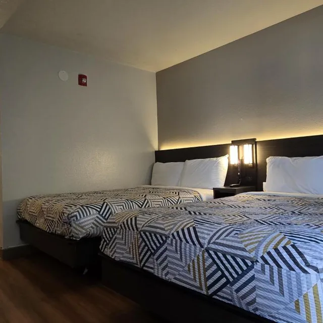 غرفة ديلوكس بسرير كوين للمدخنين، Motel6 Slidell, LA - New Orleans 1/9