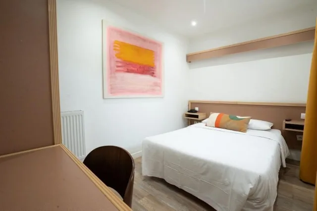 غرفة قياسية بسرير مزدوج، Edgar Quinet Hotel 4/10