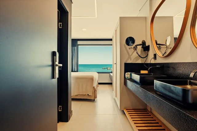Luxury, Queen Bed, Pool and Sea View، Pousada Antonella 8/8
