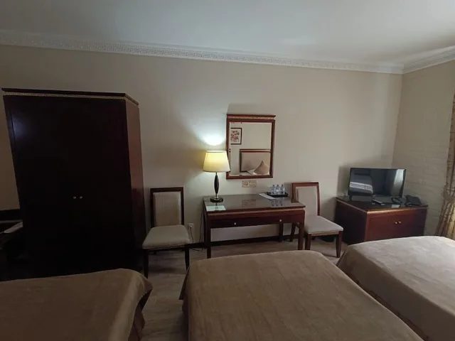 غرفة قياسية ثلاثية بثلاثة أسرّة، Samir E 2/3