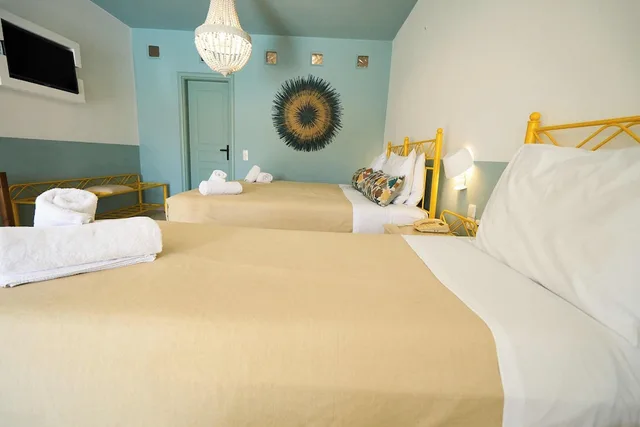 غرفة سوبيريور ثلاثية بثلاثة أسرّة بإطلالة على المسبح، Bellissimo Resort 1/5