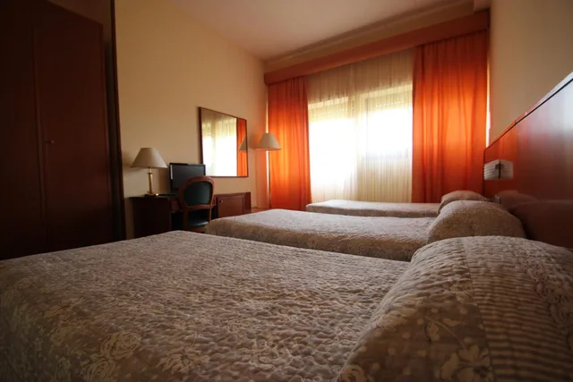 غرفة قياسية ثلاثية، Hotel Oasi Dei Discepoli 2/5
