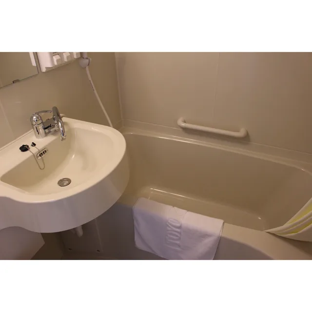 غرفة قياسية بسريرين منفصلين للمدخنين، Toyoko Inn Tokyo Haneda Airport No.1 5/6