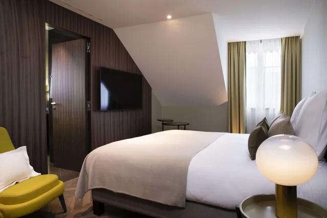 غرفة تنفيذية بسرير كينج، Hotel D Geneva 4/5