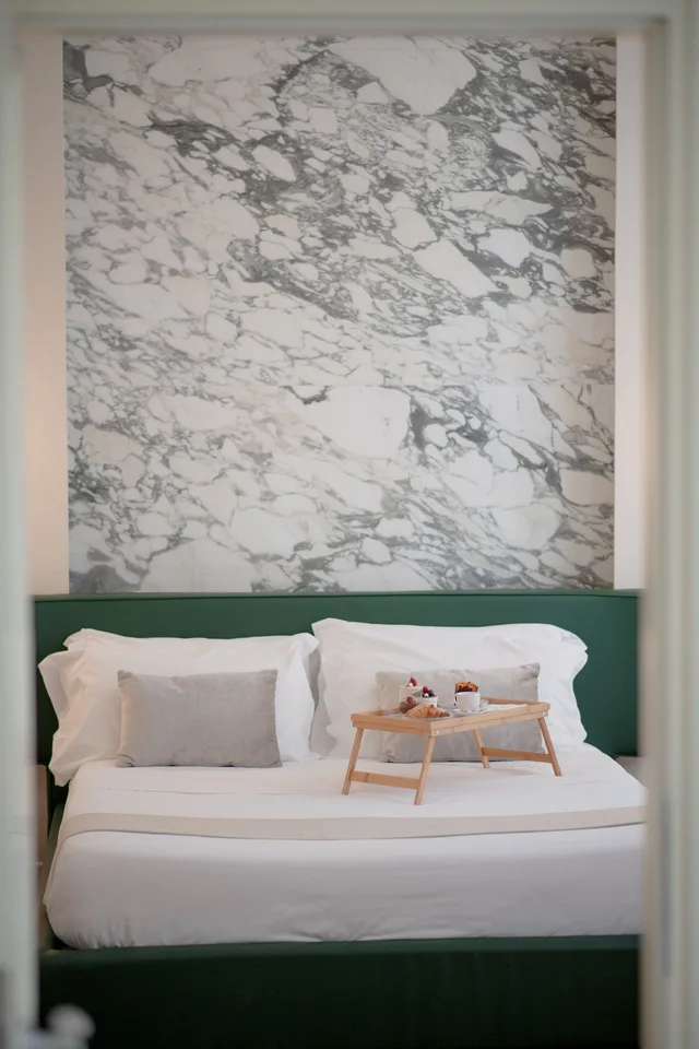 غرفة سوبيريور ثلاثية بسرير كوين مع أريكة بحوض استحمام، Palazzo Cini Luxury Rooms In Pisa 7/8