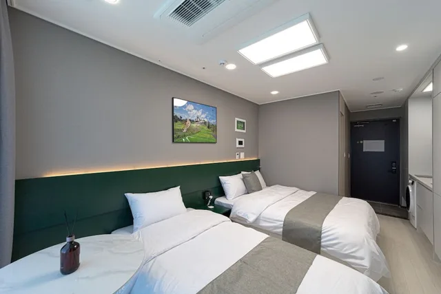 Superior, Twin Beds, 1 Double and 1 Single Bed, Bella Stay Hotel Chuncheon 2/10