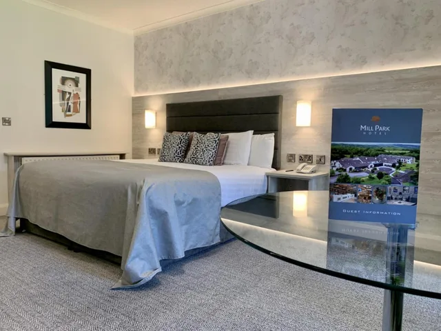 Executive, King Bed, MILL PARK HOTEL 5/10