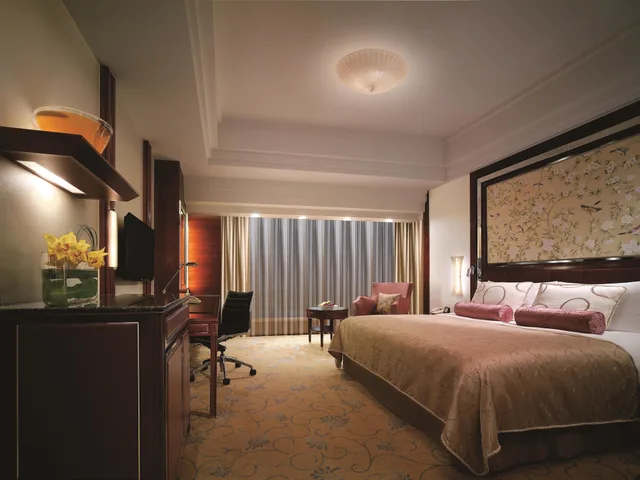 غرفة ديلوكس بسريرين منفصلين، Shangri La Guangzhou 1/5