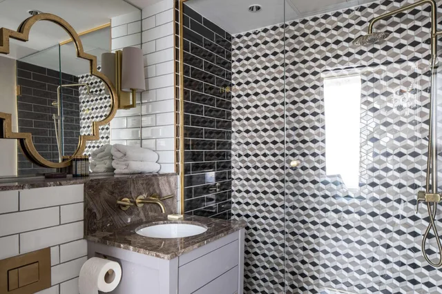 غرفة بسرير كوين، Henrietta House 8/10