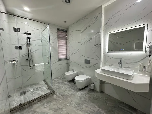 غرفة سوبيريور بسرير كينج، Green Park Hotel 10/11