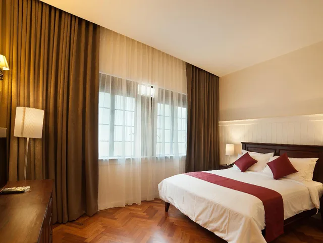 جناح ديلوكس، The Chambers Hotel 3/3