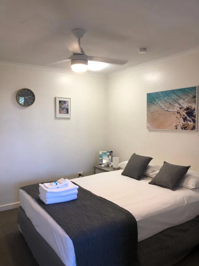 1 Bedroom, Apartment, Pool View, Coral Towers Holiday Suites 1/1