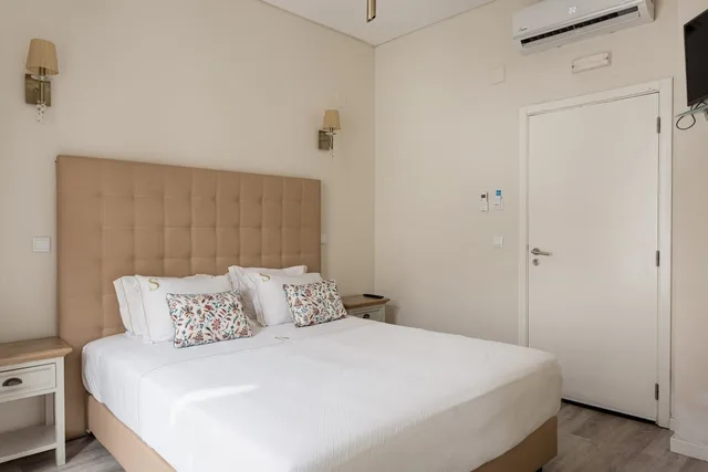 غرفة أساسية بسرير مزدوج أو سريرين منفصلين بغرفة نوم واحدة، Sui7es Guest House Cascais 2/10