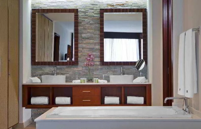 غرفة ديلوكس، The Westin Playa Bonita 2/2