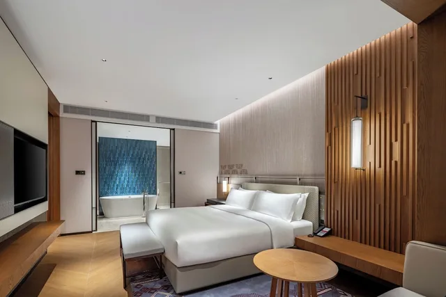 Hualuxe Guiyang Financial City, Guiyang 17/50
