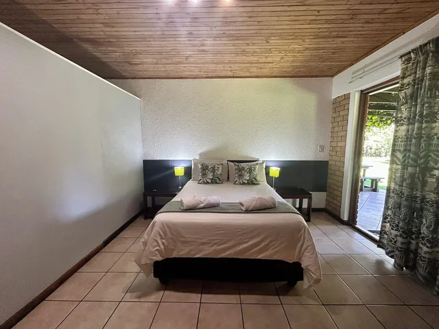 غرفة قياسية بسرير مزدوج، Airport Game Lodge 2/10