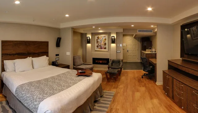 جناح جونيور تنفيذي بسرير كينج، Hotel Strata 1/7