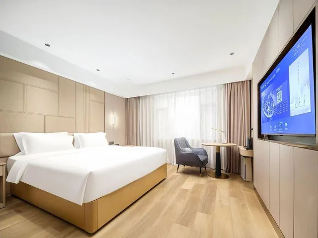 Standard, Queen Bed, Lavande Hotel Guangzhou Zhongshan 8th Road Metro Station 1/1