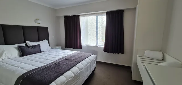 جناح بسرير كينج بغرفة نوم واحدة، Anchorage Motor Lodge 1/2