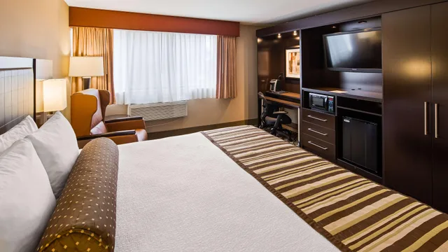 Room, Double Bed, Best Western Plus Inntowner Madison 1/4