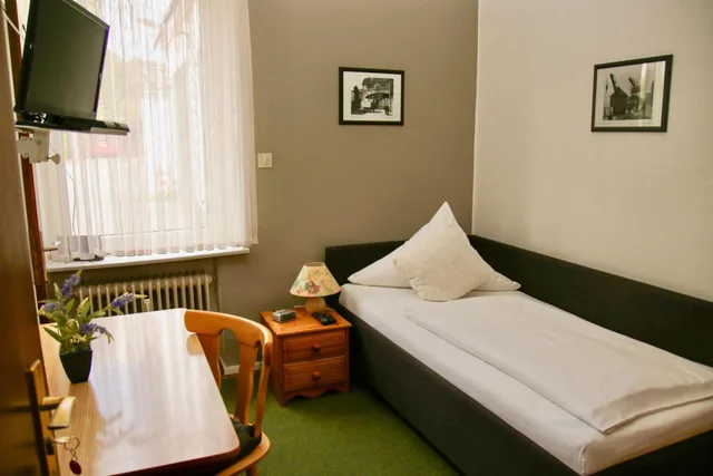 غرفة مفردة بحمام خاص، Hotel Meiendorfer Park 1/1