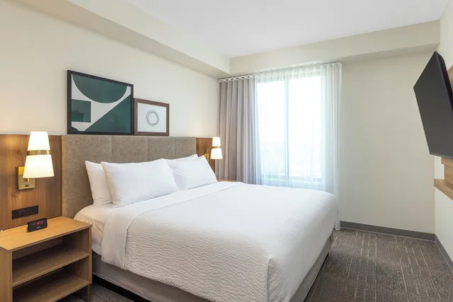 جناح بسرير كينج بغرفة نوم واحدة بمطبخ، Staybridge Suites Eastvale Norco by IHG 1/3