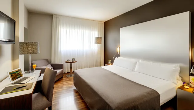 غرفة قياسية بسريرين منفصلين، SERCOTEL JC1 MURCIA 2/3
