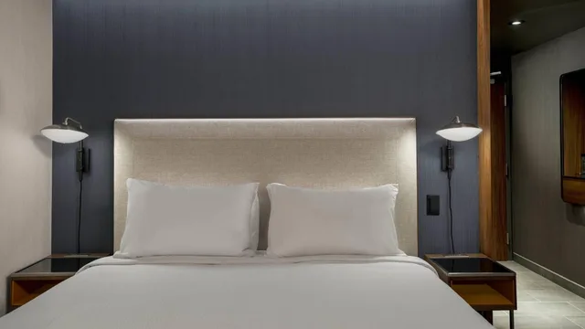 جناح بسرير كينج لذوي الإعاقة، Courtyard by Marriott San Diego Miramar 4/5