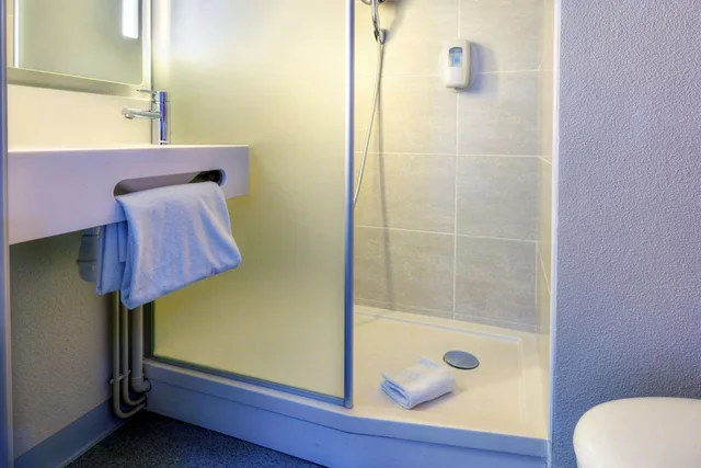 غرفة بسرير كوين، B&B Hotel Marseille Prado Velodrome 7/7