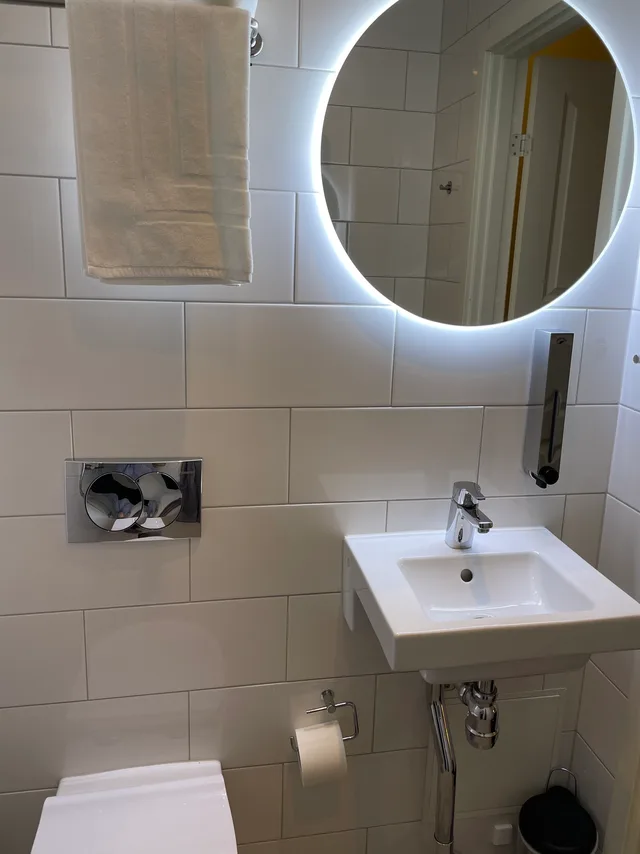 Economy, Double Bed, No Window، Unique Hotel Jungfrugatan 5/5