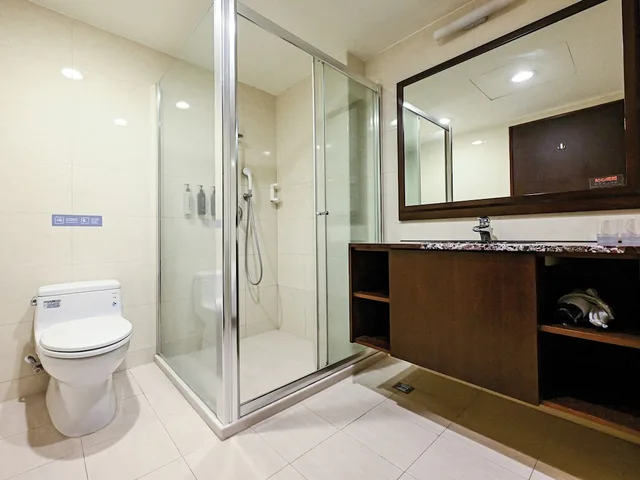 Superior, Suite, Queen Bed, CHECK inn Taipei Neihu 7/10