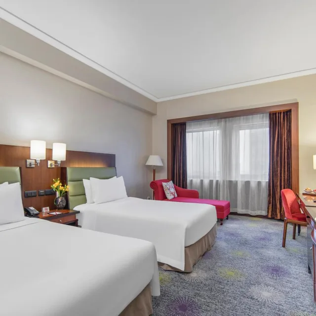 غرفة بسريرين منفصلين، Ramada Plaza by Wyndham Pudong 2/7