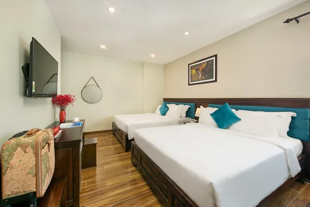 غرفة عائلية بسريرين كينج بإطلالة على المدينة، Celina Hotel & Apartment 1/5