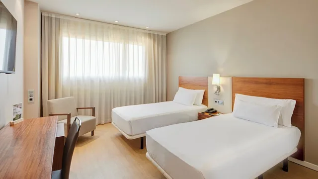 Classic, Twin Beds, Sercotel Ciutat de Montcada 4/10