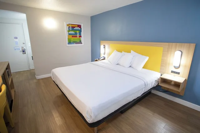 غرفة قياسية بسرير كينج، Park Inn by Radisson, Fargo West Acres 5/10